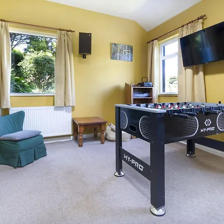 Stamp Howe - Great Views With Garden And Pub Nearby *