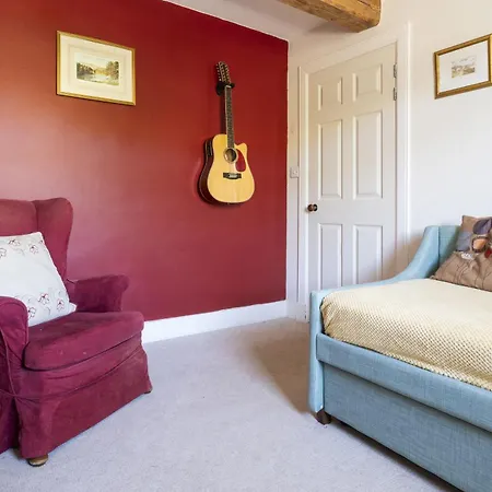 Stamp Howe - Great Views With Garden And Pub Nearby Troutbeck (South Lakeland)