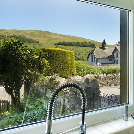 Stamp Howe - Great Views With Garden And Pub Nearby Holiday home *