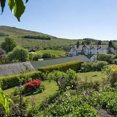 Stamp Howe - Great Views With Garden And Pub Nearby Holiday home *