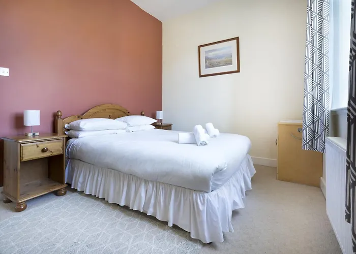 Stamp Howe - Great Views With Garden And Pub Nearby *